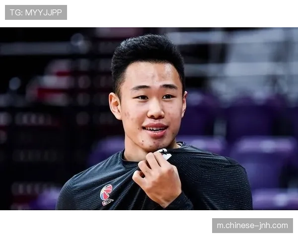 深圳新世纪锋线冲击力强劲,顾全与贺希宁构成侧翼双枪